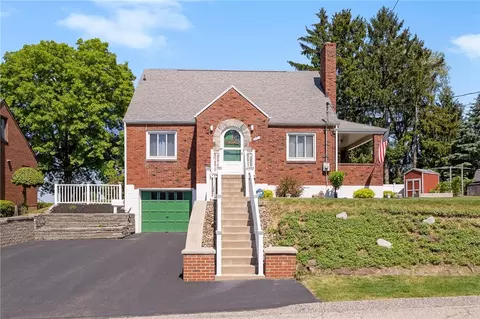 113 Gardenview Dr, Pittsburgh, PA 15212