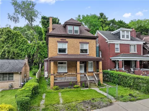 3663 Baytree St, Pittsburgh, PA 15214