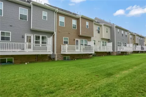 227 Cranesbill Dr, Mars, PA 16046 photo 41