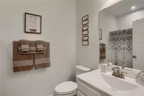227 Cranesbill Dr, Mars, PA 16046 photo 32
