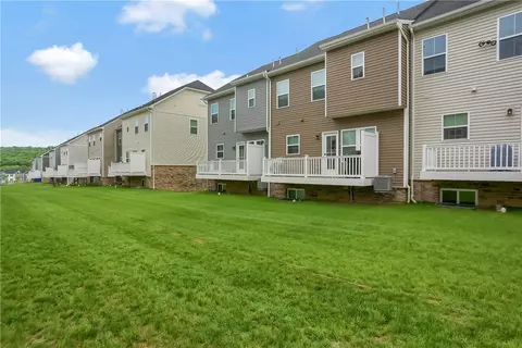 227 Cranesbill Dr, Mars, PA 16046 photo 42
