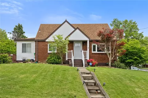 143 Carmella Dr, White Oak, PA 15131
