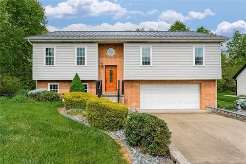 60 Rinehart Ln, Waynesburg, PA 15370