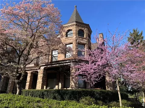 500 S Highland Ave #1, Pittsburgh, PA 15206