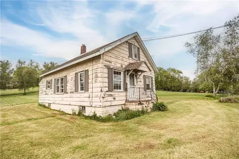 50 Ellenberger Rd, Indiana, PA 15701