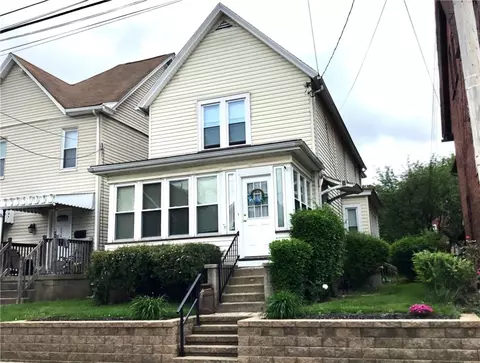 132 Queen St, Kittanning, PA 16201