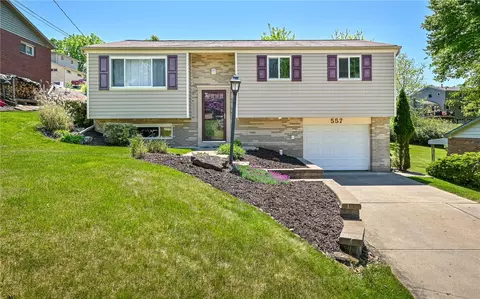 557 Jackson St, Pittsburgh, PA 15237