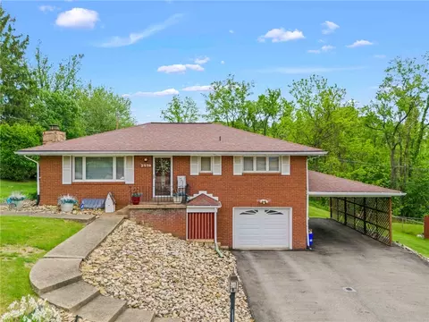 2578 Beverly Dr, Washington, PA 15301