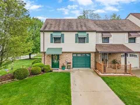 101 Williamsburg Dr, Elizabeth, PA 15037