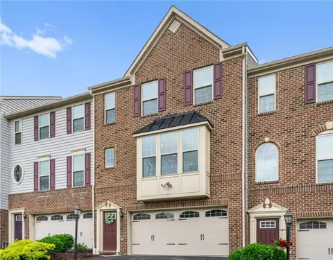 502 Aprilmae Way, Pittsburgh, PA 15237