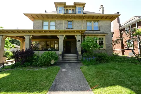560 Briar Cliff Rd, Pittsburgh, PA 15221