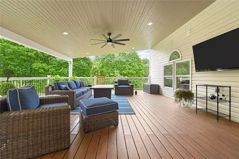 151 Mccracken Dr, Monaca, PA 15061 photo 39