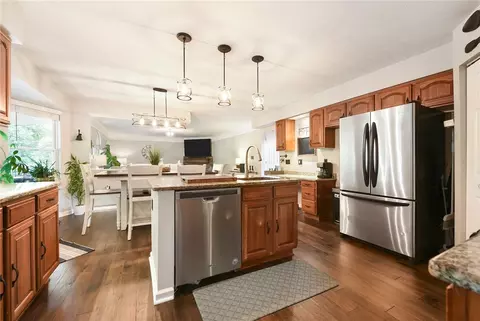 151 Mccracken Dr, Monaca, PA 15061 photo 3