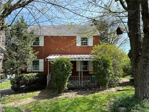 127 Demar Blvd, Canonsburg, PA 15317