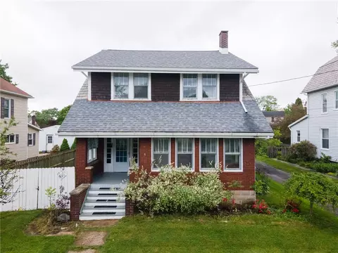 510 Tidball Ave, Grove City, PA 16127