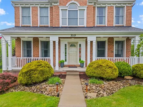 310 Hickory Nut Dr, Eighty Four, PA 15330
