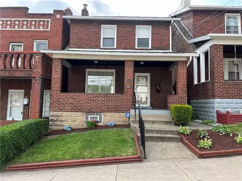 521 Locust St, Turtle Creek, PA 15145
