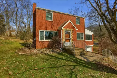 5780 Kings School Rd, Bethel Park, PA 15102
