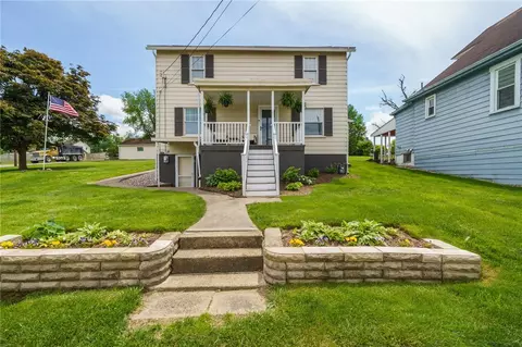 1164 Delaware St, Export, PA 15632