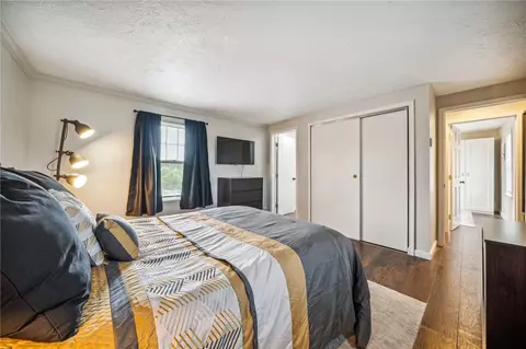 Bedroom - 1164 Delaware St, Export, PA 15632 photo 3 of 4