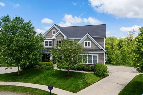 321 Dirkshire Ct, Mars, PA 16046