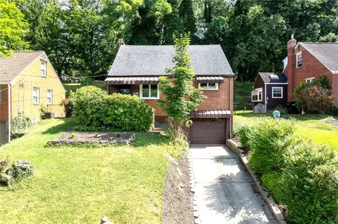 121 Sunset Dr, Pittsburgh, PA 15237