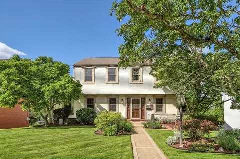258 Toura Dr, Pittsburgh, PA 15236