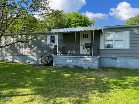 2661 Webster St, Export, PA 15632 photo 5