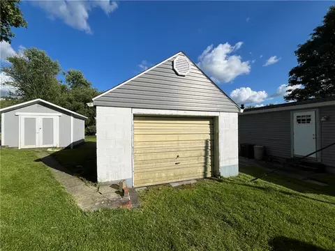 2661 Webster St, Export, PA 15632 photo 12
