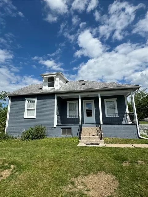 214 Dewitt Ave, Connellsville, PA 15425