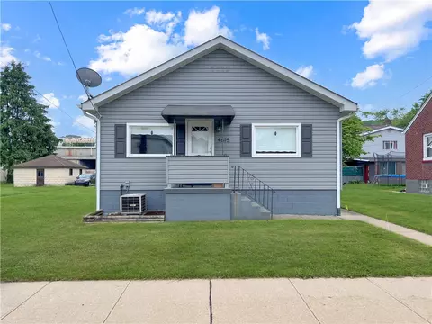 4615 5th Ave, Beaver Falls, PA 15010