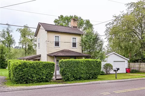 116 Pandora Rd, Loyalhanna, PA 15661