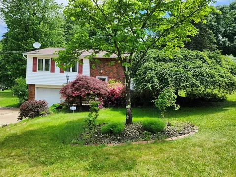 168 Koval Ct, Delmont, PA 15626