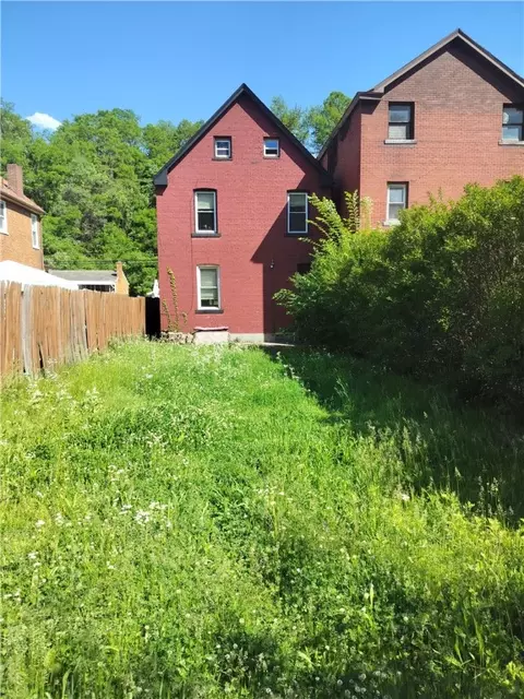 245 Fleet, Braddock, PA 15104 photo 12
