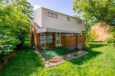 409 Elias Dr, Pittsburgh, PA 15235