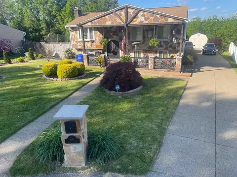 50 Woodhill Dr, Cheswick, PA 15024