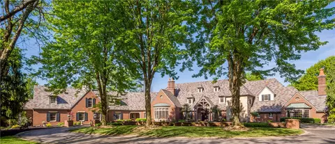 125 Froebe Rd, Venetia, PA 15367