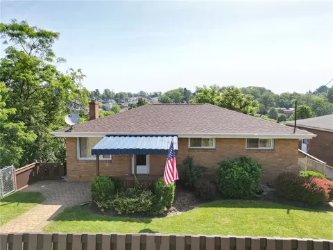 217 Roberts St, West Mifflin, PA 15122