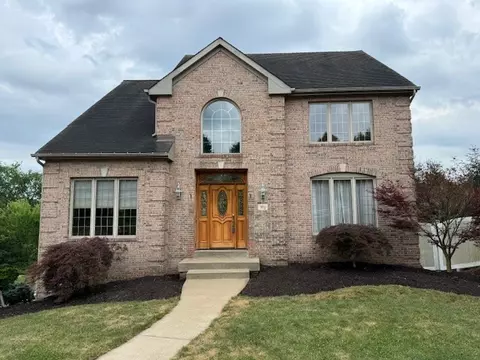 304 S Meadow Ct, Mckees Rocks, PA 15136
