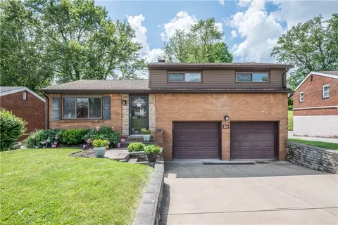 24 Claireview Dr, Carnegie, PA 15106
