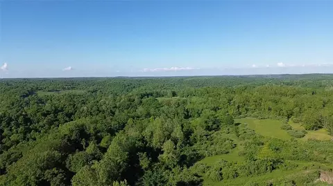 201 Creek Lane Rd, Burgettstown, PA 15021