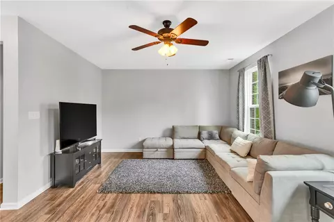 Living - 1503 Pointe View Dr, Mars, PA 16046 photo 3 of 5
