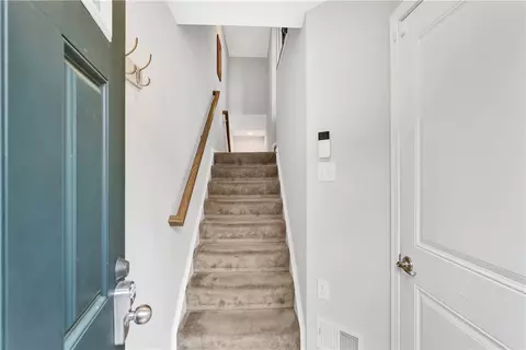 Entry Way - 1503 Pointe View Dr, Mars, PA 16046 photo 1 of 2