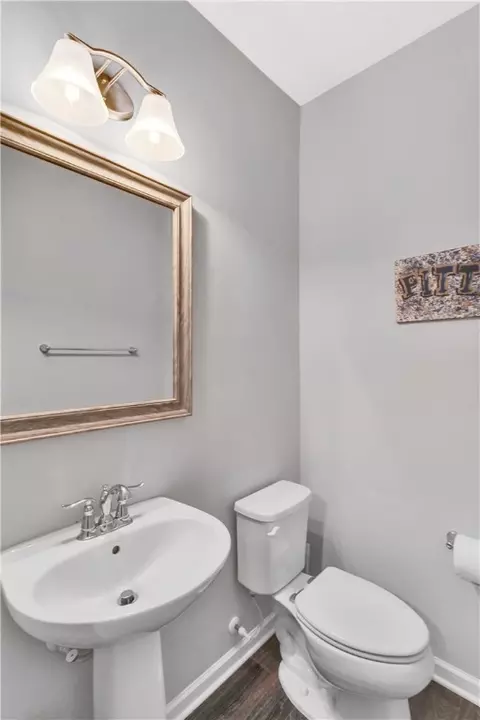 Bath - 1503 Pointe View Dr, Mars, PA 16046 photo 1 of 4