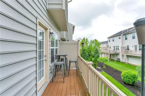 Exterior - 1503 Pointe View Dr, Mars, PA 16046 photo 4 of 6