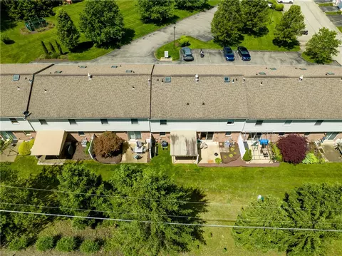 6910 Spring Valley Ln, Export, PA 15632 photo 30
