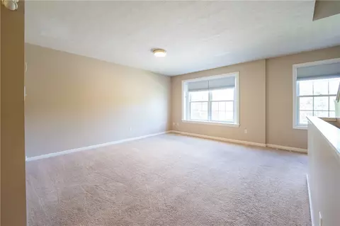 6910 Spring Valley Ln, Export, PA 15632 photo 9