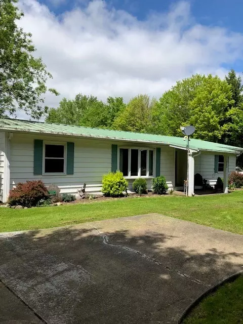443 Stoneboro Lateral Rd, Stoneboro, PA 16153