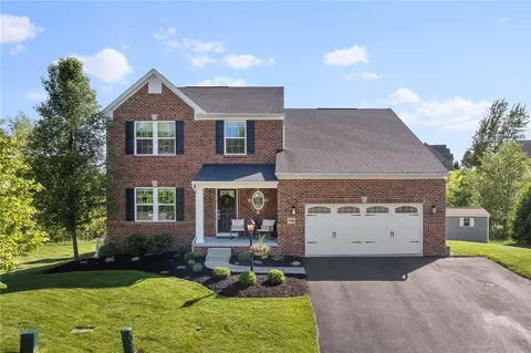110 Brook Side Dr, Clinton, PA 15026