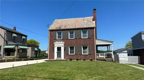 1414 Burtner Rd, Natrona Heights, PA 15065